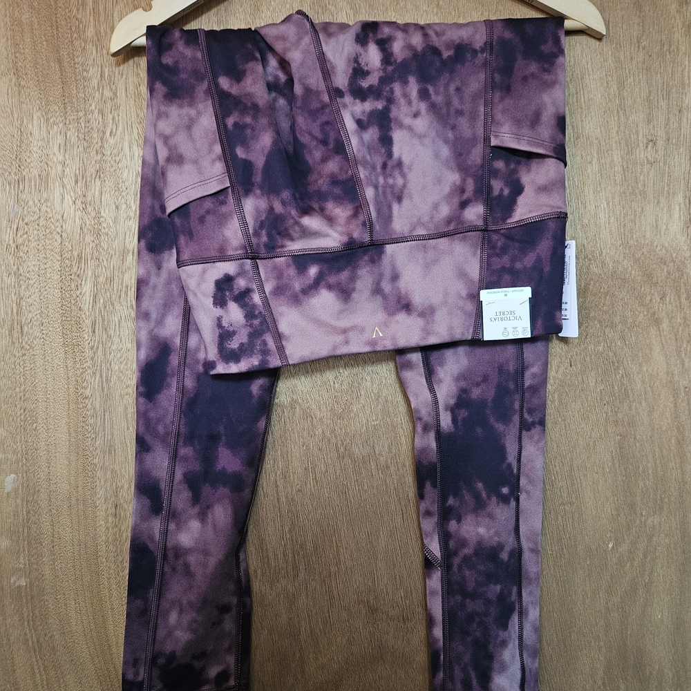 Victoria's Secret Women's Tie-Dye Leggings